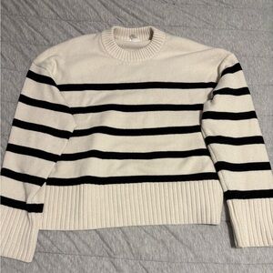 H&M Black and White Striped Crew Neck Sweater